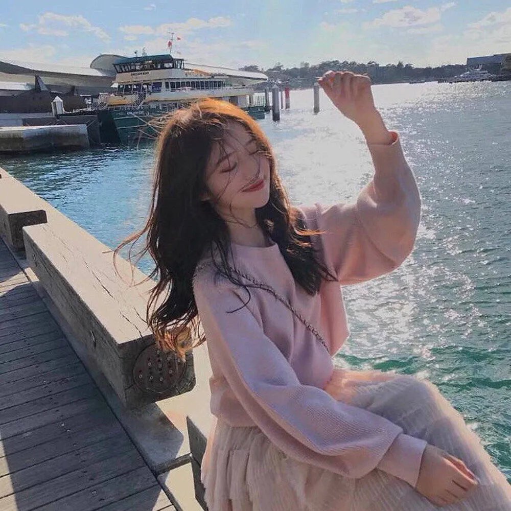 瓶中美人